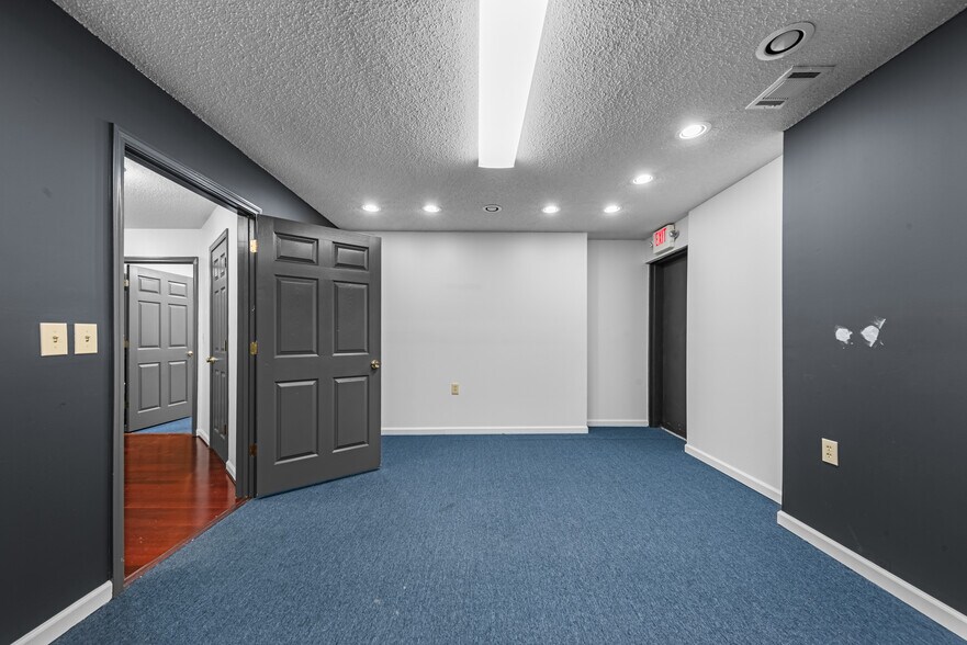More Photos Of 741 Harry McCarty Rd, Bethlehem Light Distribution For Lease