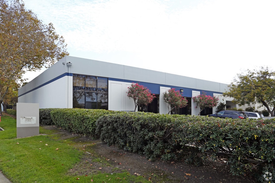 More Photos Of 3440-3464 Depot Rd, Hayward Unknown For Lease