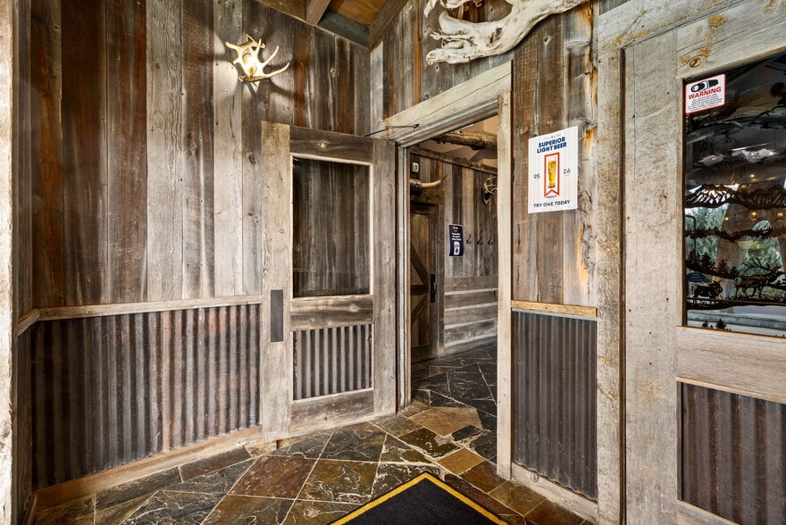 More Photos Of 5100-N Star Blvd, Great Falls Storefront Retail Office For Sale