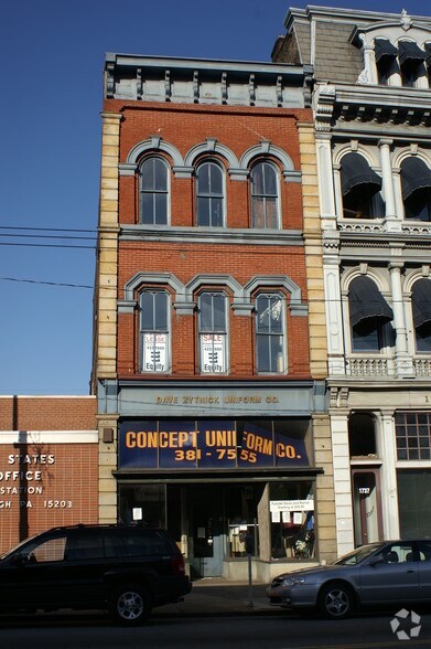 More Photos Of 1735 E Carson St, Pittsburgh Storefront Retail Residential For Sale