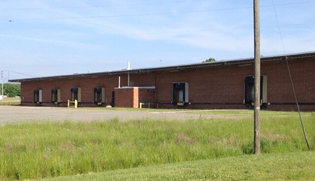 More Photos Of 2473 Durham Rd, Roxboro Warehouse For Lease