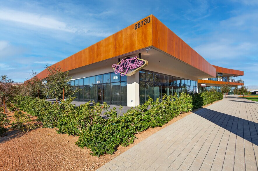 More Photos Of 8730 W Sunset Rd, Las Vegas General Retail For Sale