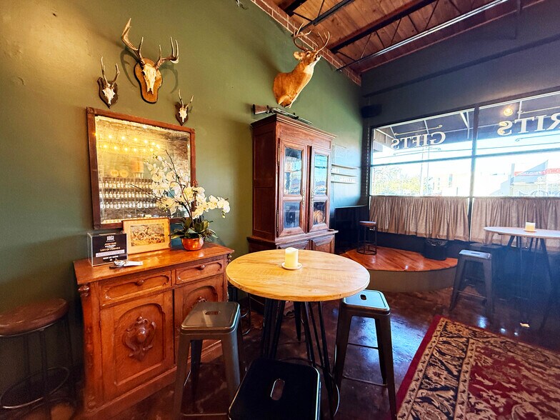 More Photos Of 314 Smith Ave, Thomasville Restaurant For Sale