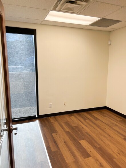 More Photos Of 7202 E Carefree Dr, Carefree Office For Lease