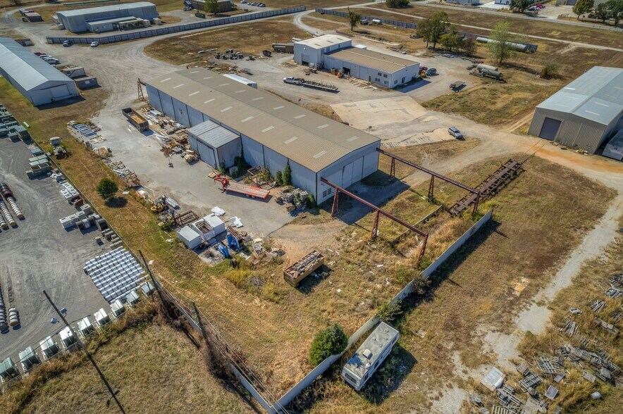 More Photos Of 1827 170th E Ave, Tulsa Industrial For Lease