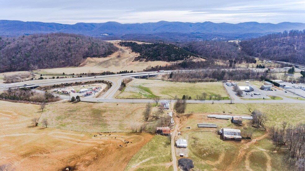 More Photos Of 15057 Lee Hwy, Buchanan Land For Sale