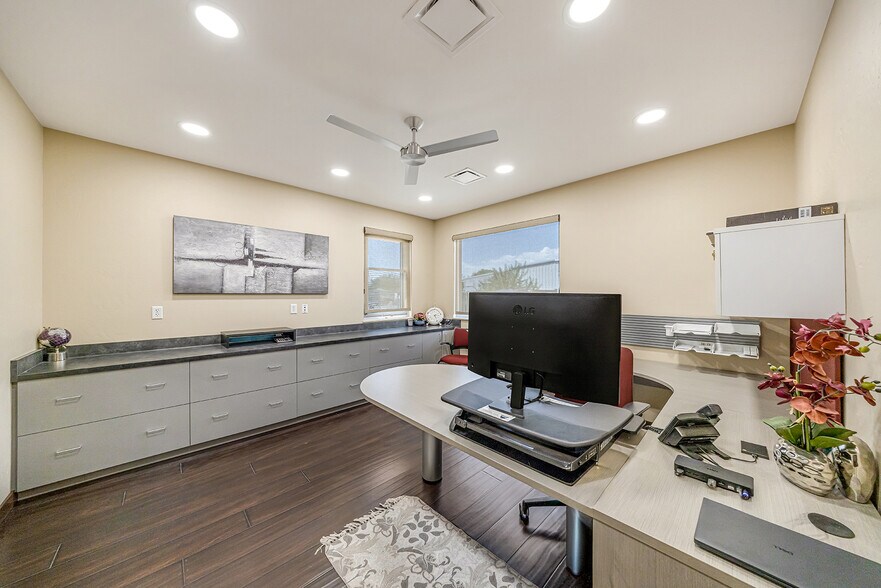 More Photos Of 389 Roberts Ct, Grand Junction Service For Sale