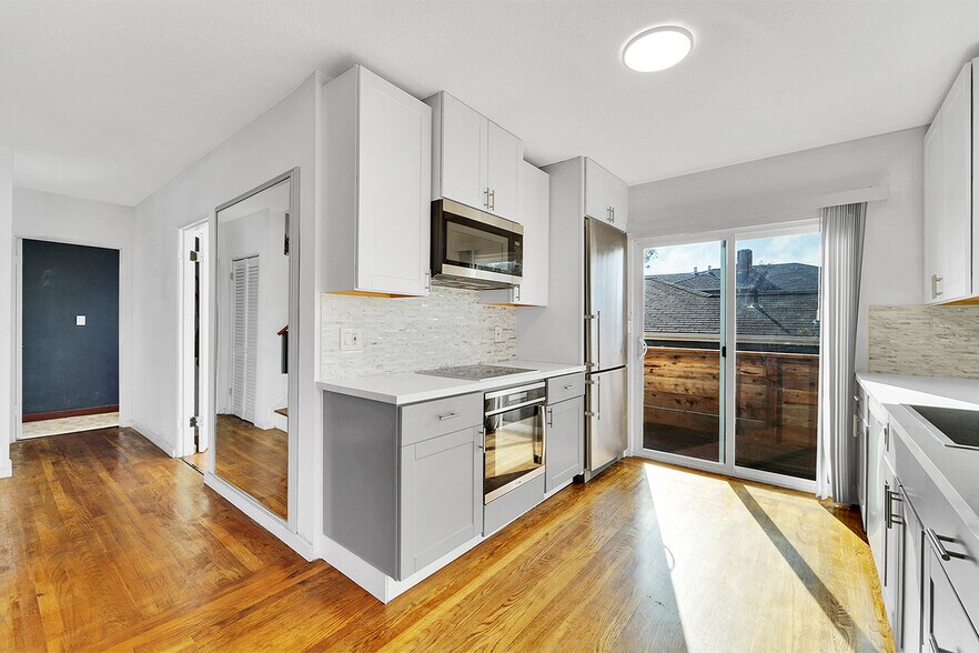 More Photos Of 5030 Barrett Ave, Richmond Apartments For Sale