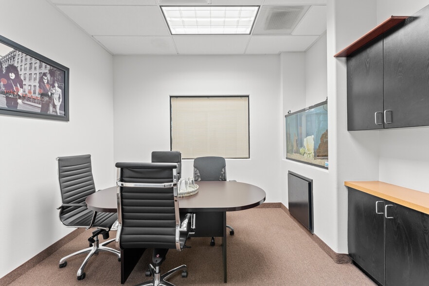 More Photos Of 139 E Warm Springs Rd, Las Vegas Office For Sale