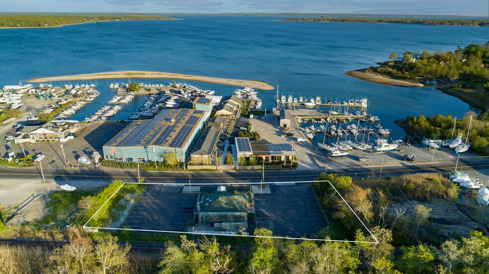 More Photos Of 62375 Rt-25, Southold Restaurant For Sale