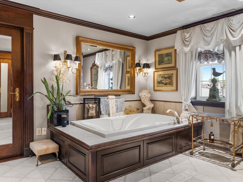 More Photos Of 9 Park St, Chatham Storefront For Sale
