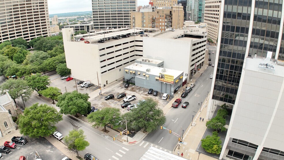 More Photos Of 830 Taylor St, Fort Worth Office For Lease