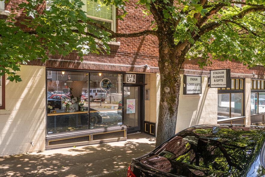 More Photos Of 1539-1541 W Burnside St, Portland Apartments For Sale