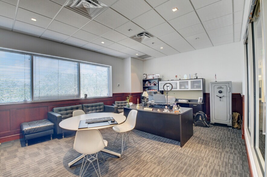 More Photos Of 1095 Broken Sound Pky, Boca Raton Office For Lease