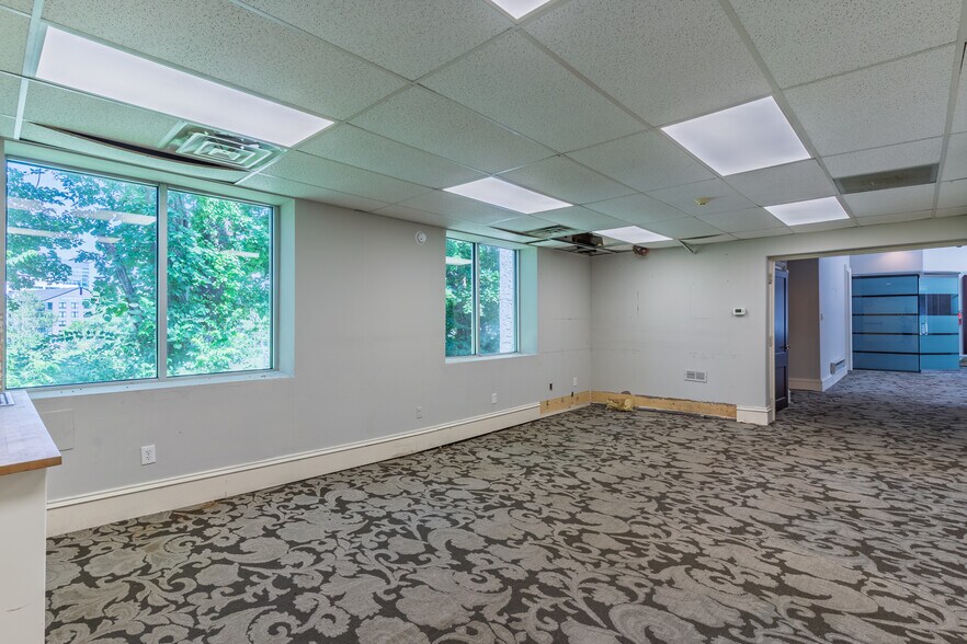 More Photos Of 128 Front St, Conshohocken Medical For Sale
