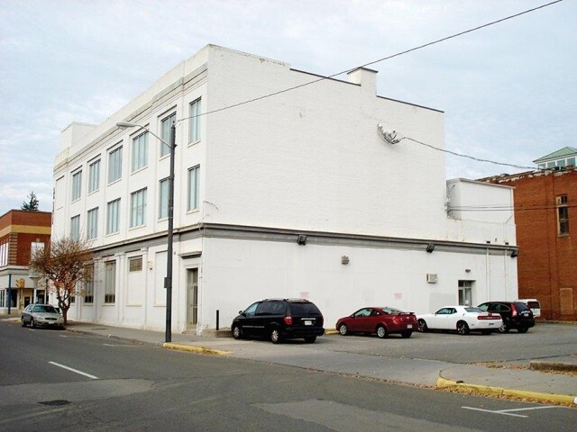 More Photos Of 202 N Washington Ave, Pulaski Office For Sale