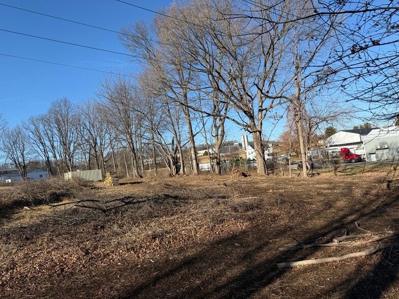 More Photos Of 651 Lincoln St, Oxford Land For Sale