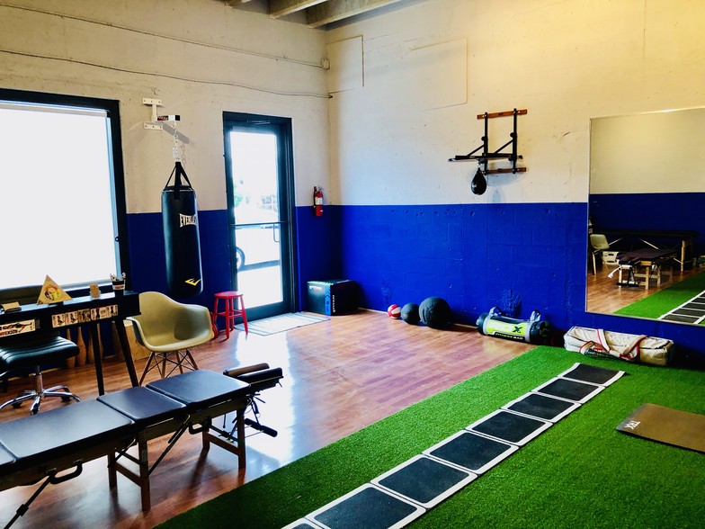 More Photos Of 1211 Okeechobee Rd, West Palm Beach Warehouse For Lease