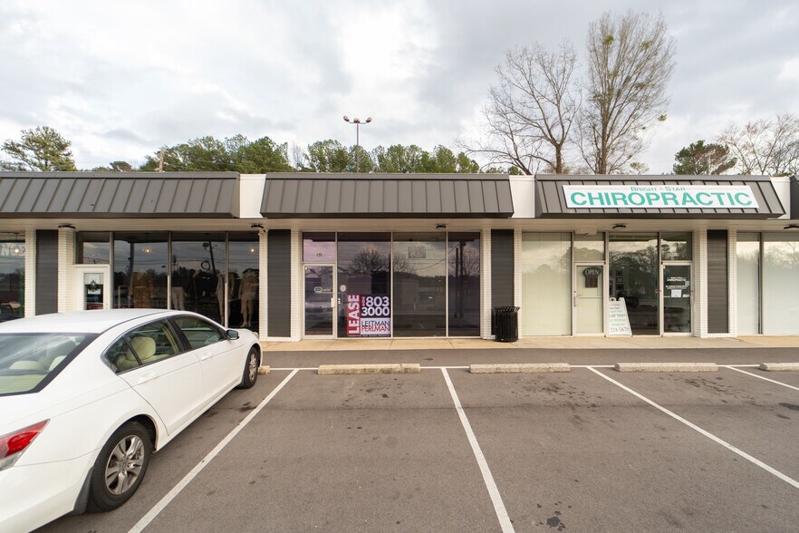 More Photos Of 409-453 Huffman Rd, Birmingham Unknown For Lease