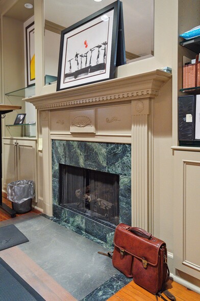 More Photos Of 46 State St, Charleston Office Residential For Lease