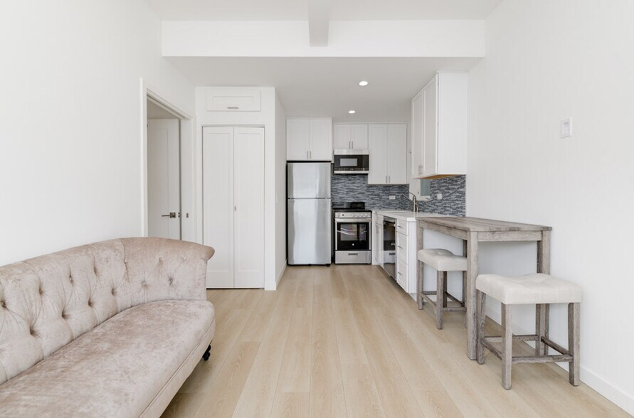 More Photos Of 2633 Ocean St, Carlsbad Apartments For Sale