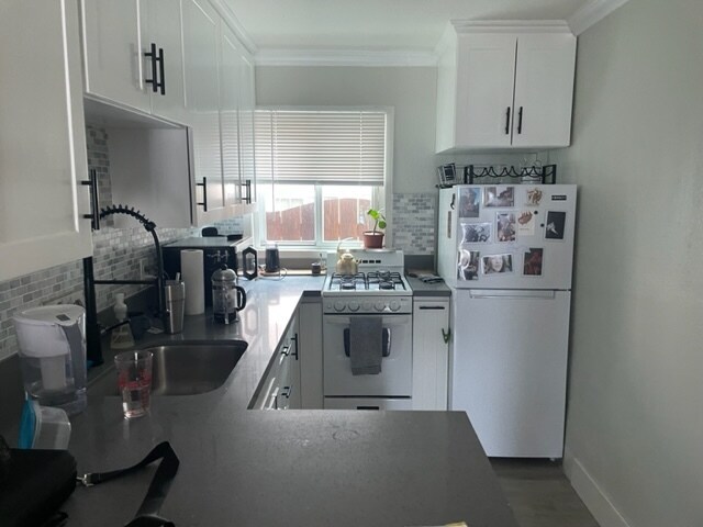 More Photos Of 5064-5066 Niagara Ave, San Diego Apartments For Sale