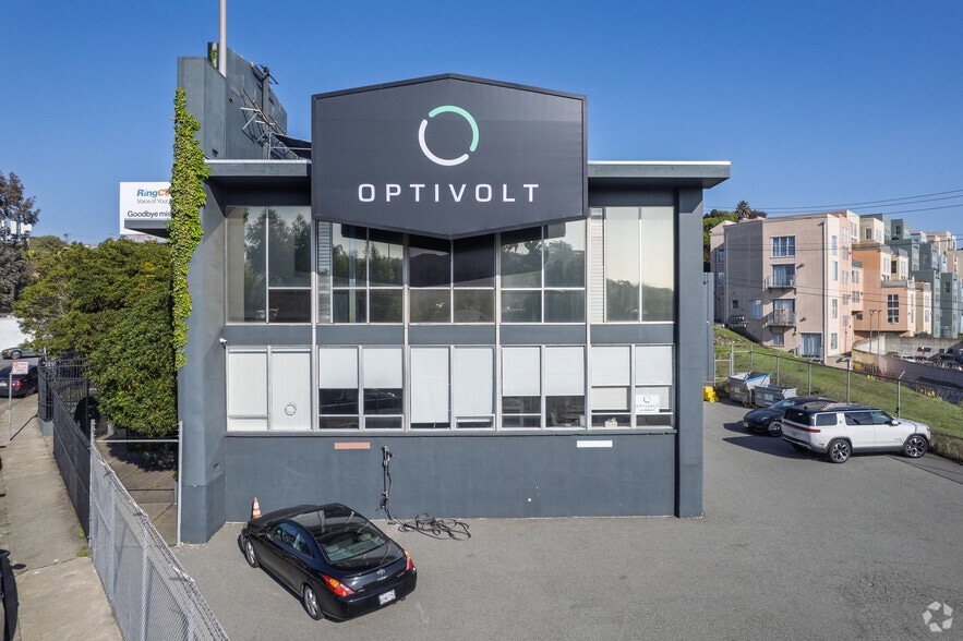 More Photos Of 1501 Vermont St, San Francisco Showroom For Lease
