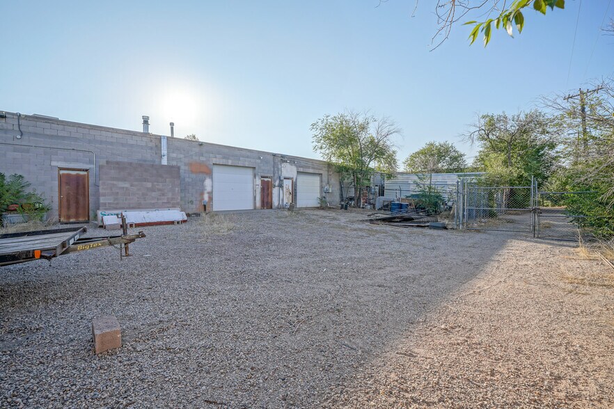 More Photos Of 135-145 Virginia St NE, Albuquerque Office For Sale