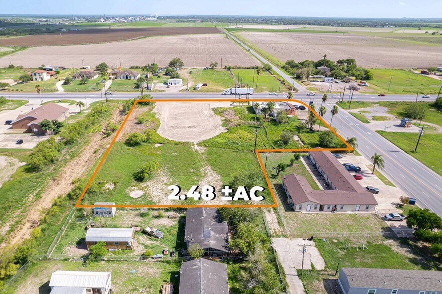 More Photos Of 121 Military Hwy, Progreso Freestanding For Sale