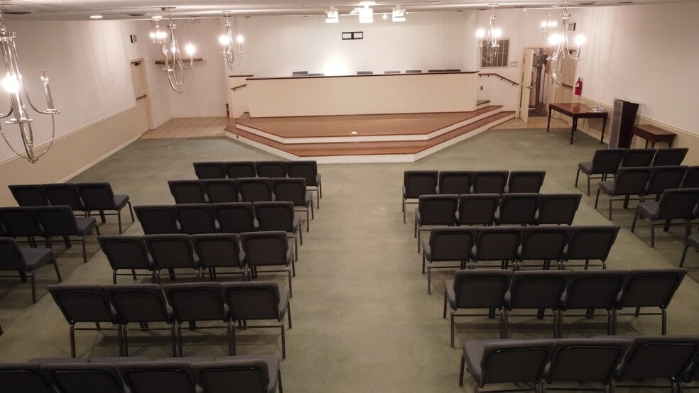 More Photos Of 1312 C St, Waynesboro Religious Facility For Sale