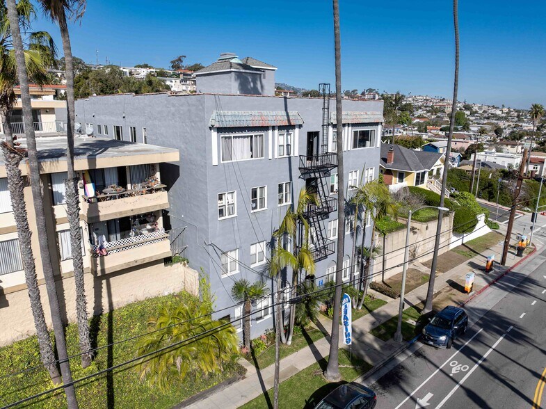 More Photos Of 3621 S Pacific Ave, San Pedro Apartments For Sale