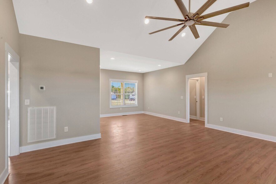 More Photos Of , Lafayette Specialty For Sale
