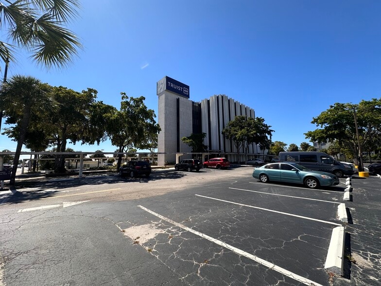 More Photos Of 1771 N State Road 7, Fort Lauderdale Loft Creative Space For Sale