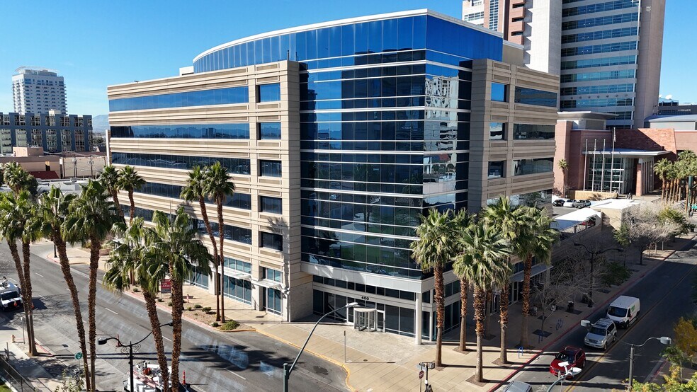 Primary Photo Of 400 S 4th St, Las Vegas Office For Lease
