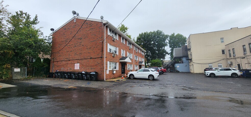 More Photos Of 6 Alliotts Pl, Palisades Park Apartments For Sale