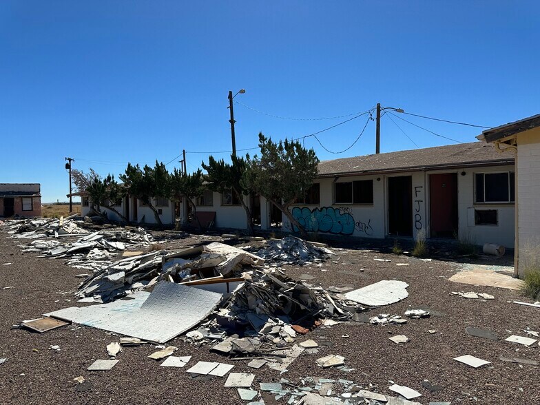 More Photos Of 7635 Riverside Ave, Holbrook Hospitality For Sale