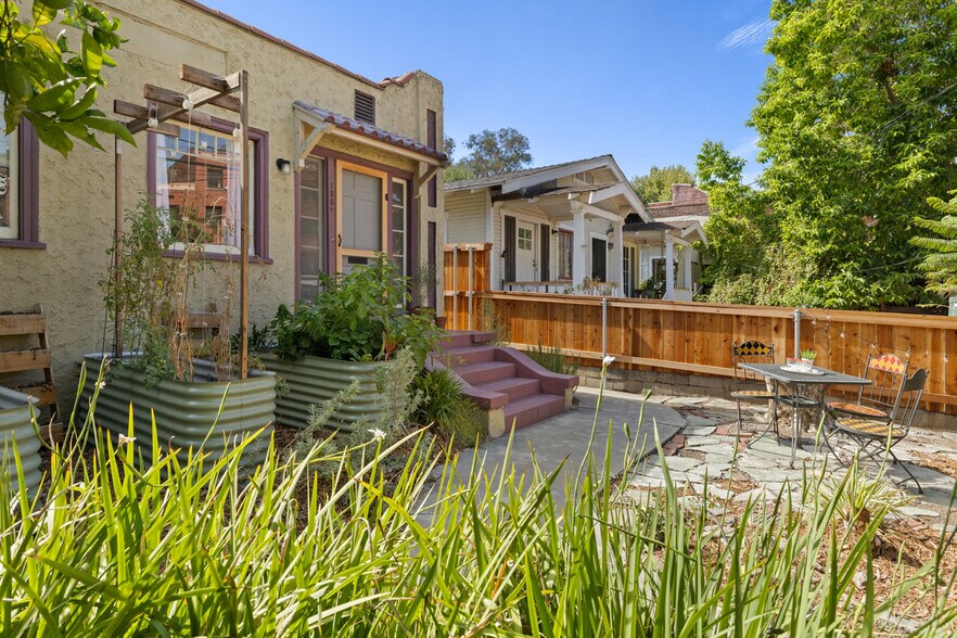 More Photos Of 1560 Morton Ave, Los Angeles Multifamily For Sale