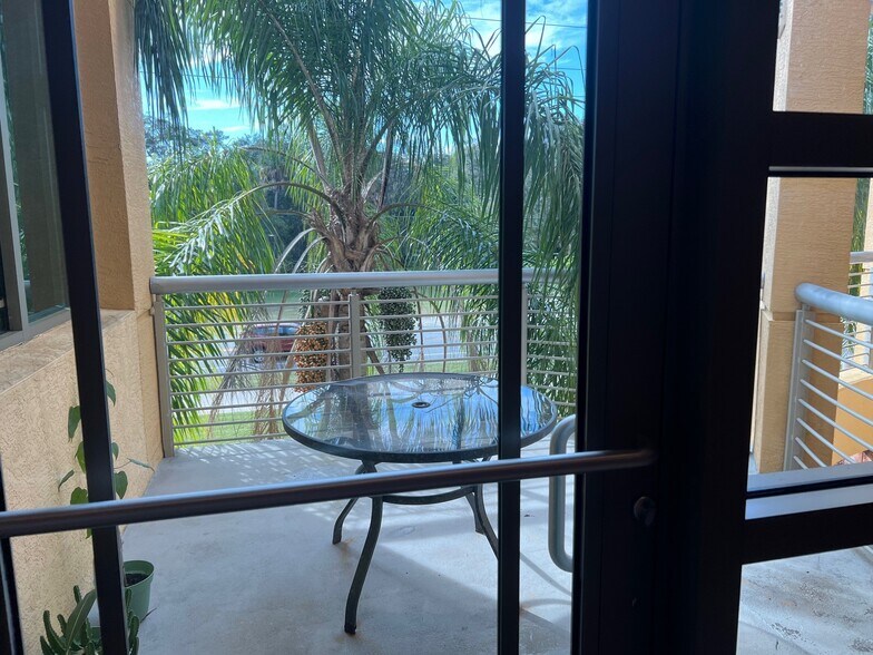 More Photos Of 6 Meridian Home Ln, Palm Coast Office For Lease