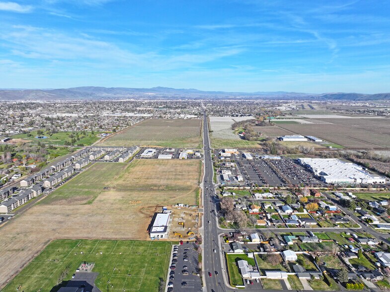 More Photos Of 6600 W Nob Hill Blvd, Yakima Land For Sale
