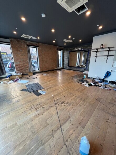 More Photos Of 561 4th Ave, Brooklyn Storefront Retail Residential For Lease