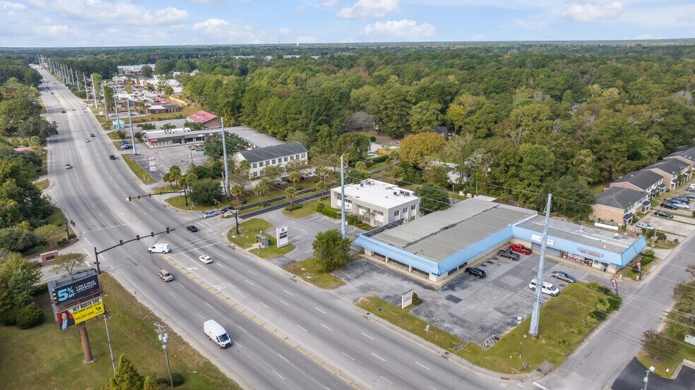 More Photos Of 3614 Ashley Phosphate Rd, Charleston Office For Sale