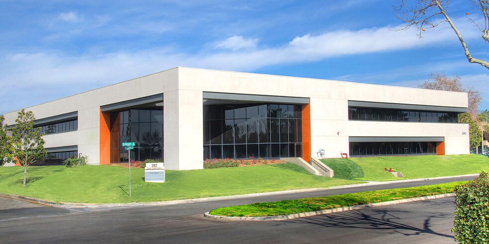 More Photos Of 202 E Airport Dr, San Bernardino Office For Lease