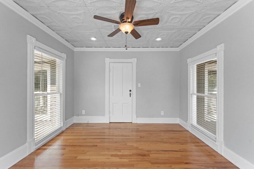 More Photos Of 4206 N Nebraska Ave, Tampa Loft Creative Space For Sale