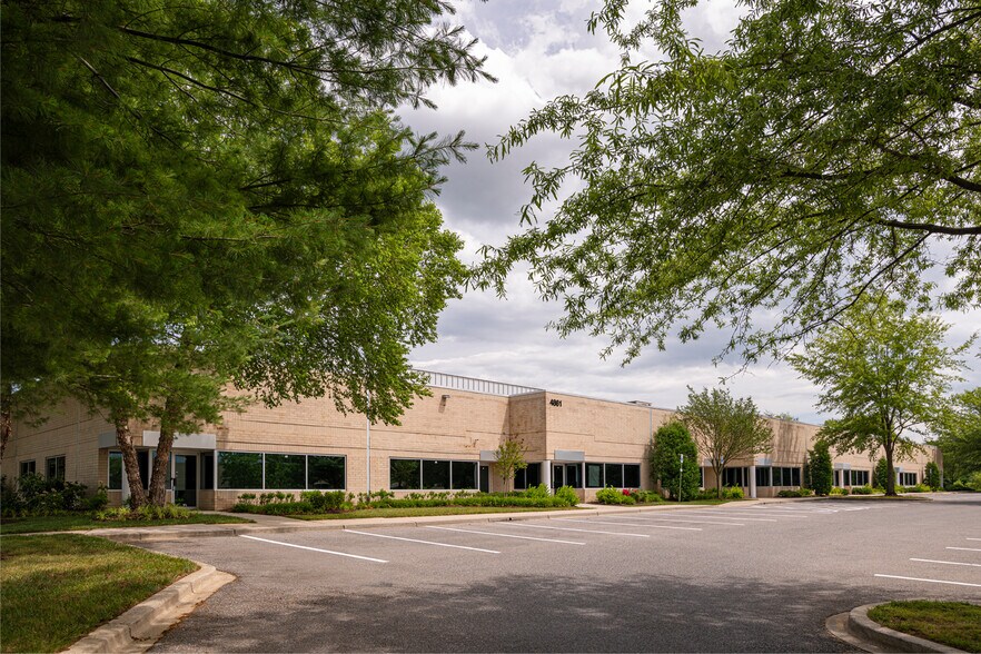 More Photos Of 16901 Melford Blvd, Bowie Unknown For Lease