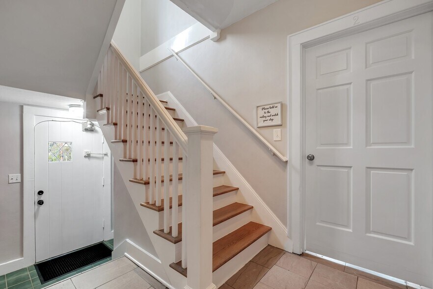 More Photos Of 259 E 7th Ave, Tallahassee Office For Sale