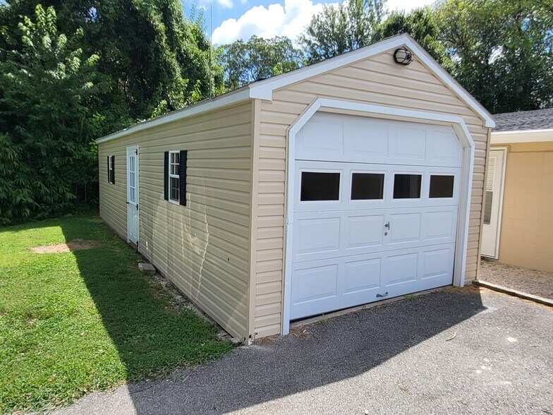 More Photos Of 320 Glebe Rd, Easton Office For Sale