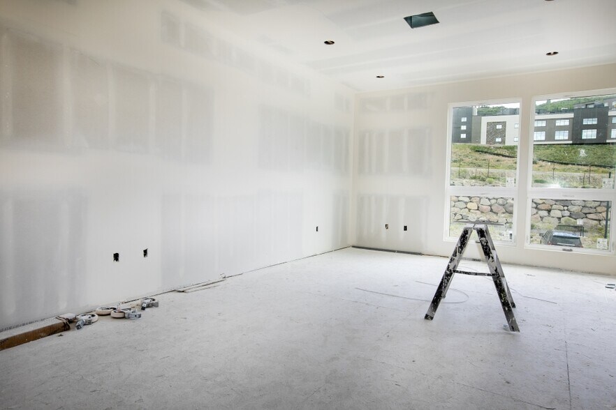 More Photos Of 1048-1056 W Wasatch Spring Rd, Kamas Office For Sale
