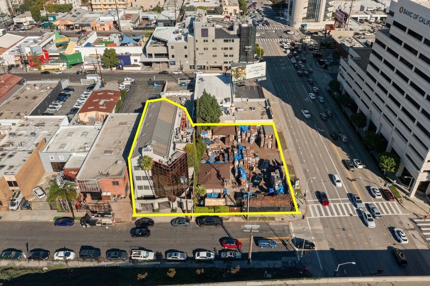 More Photos Of 2140 Cotner Ave, Los Angeles Loft Creative Space For Sale