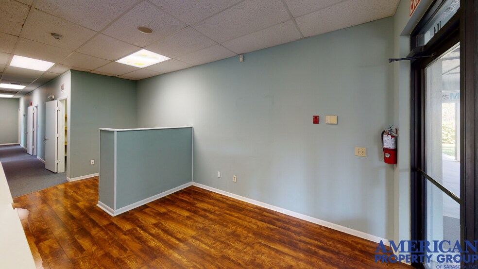 More Photos Of 7222 S Tamiami Trl, Sarasota General Retail For Lease