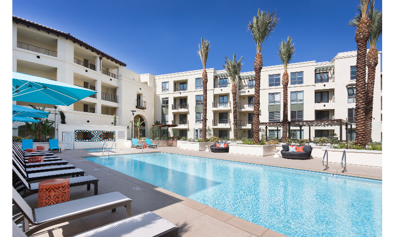 More Photos Of 75 W Walnut St, Pasadena Apartments For Lease